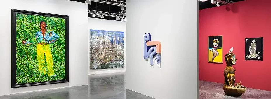 Art Gallery Art Basel, Miami Art Deco Tours